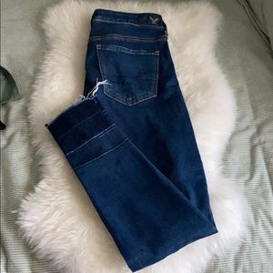 AE Midrise SUPER STRECH DISTRESSED LEGGINGS